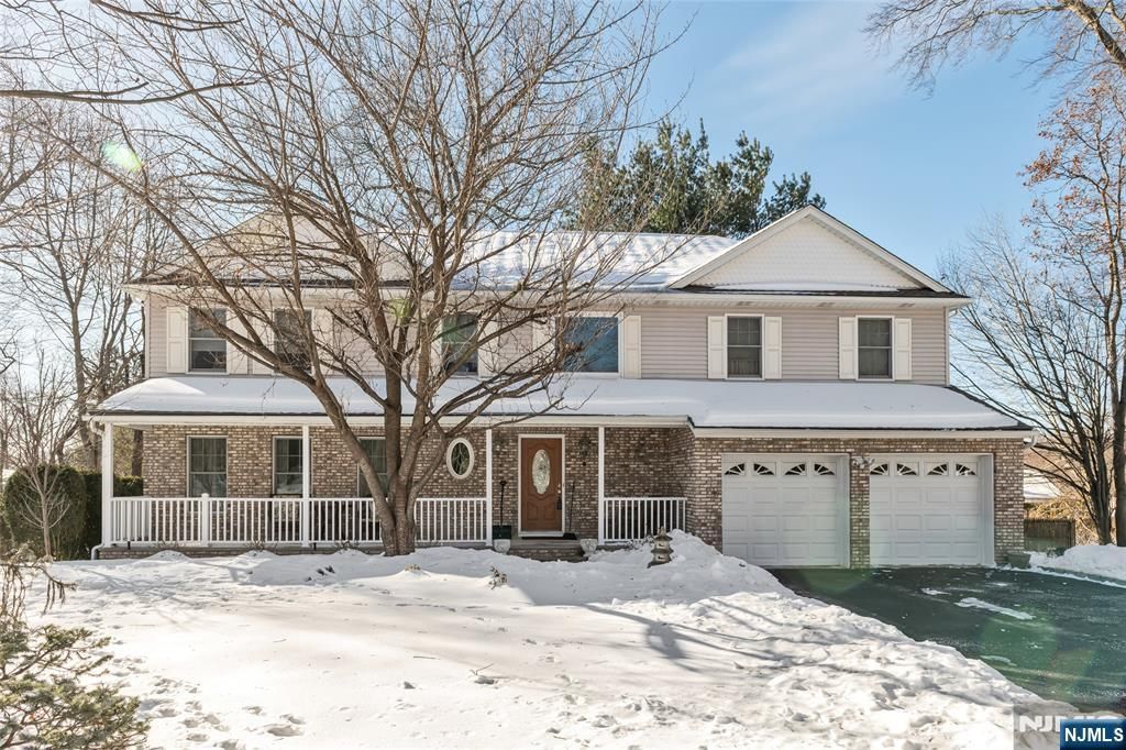 12 Catherine Terrace, Park Ridge, NJ 07656