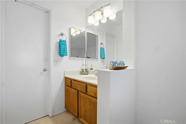 4900 N Grand Avenue 215, Covina, CA 91724