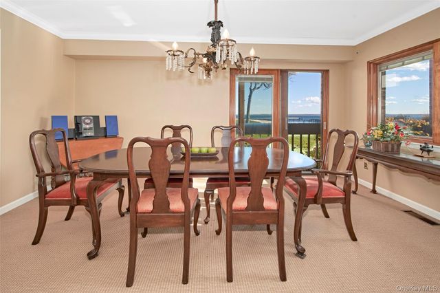 21 Waters Edge 21, Rye, NY 10580