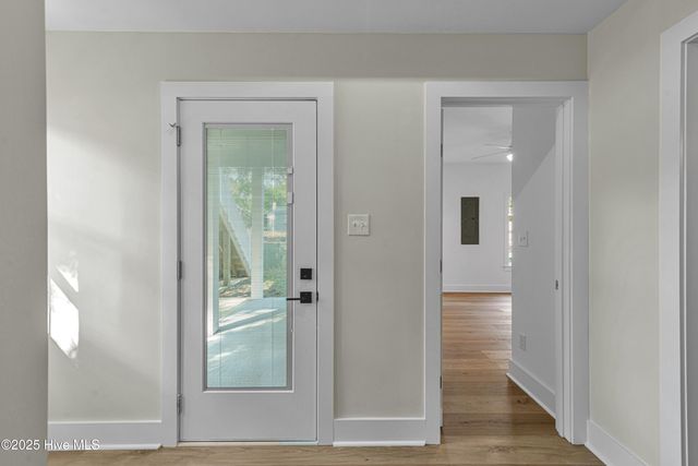 313 Barnes Street, Emerald Isle, NC 28594