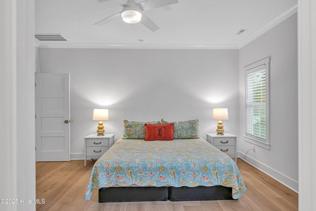 313 Barnes Street, Emerald Isle, NC 28594