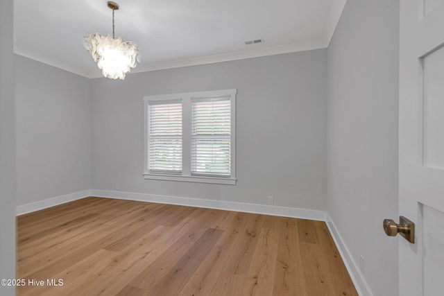 313 Barnes Street, Emerald Isle, NC 28594