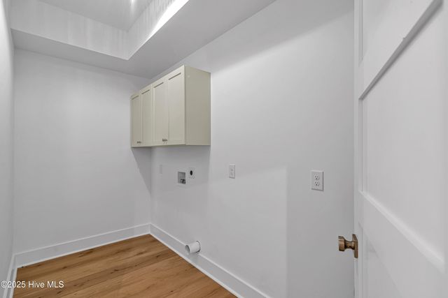 313 Barnes Street, Emerald Isle, NC 28594