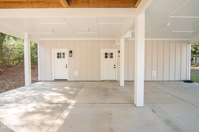 313 Barnes Street, Emerald Isle, NC 28594