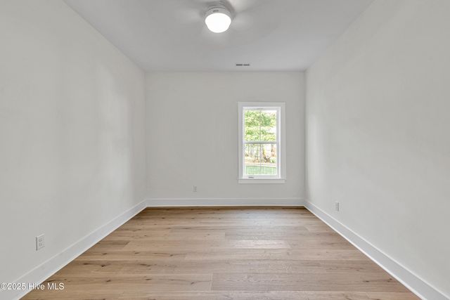 313 Barnes Street, Emerald Isle, NC 28594