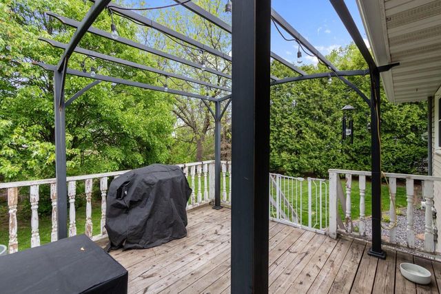 1433 W ROSELAWN DRIVE, Appleton, WI 54914