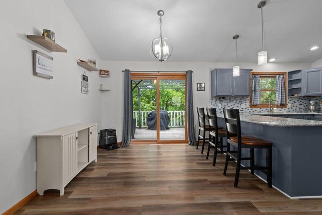 1433 W ROSELAWN DRIVE, Appleton, WI 54914
