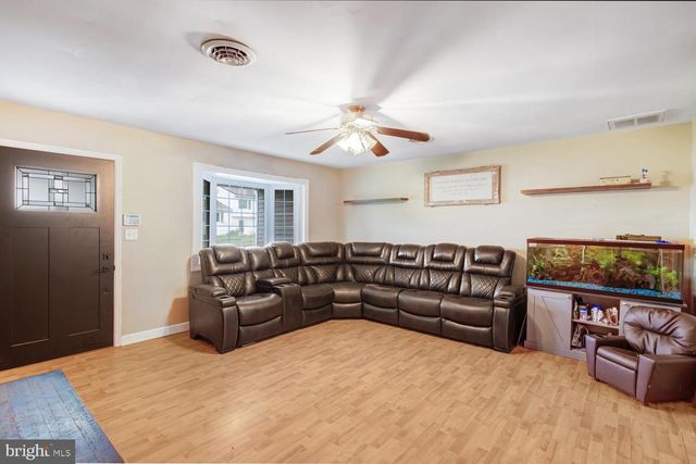 7 SPRUCE DR, Little Egg Harbor Twp, NJ 08087