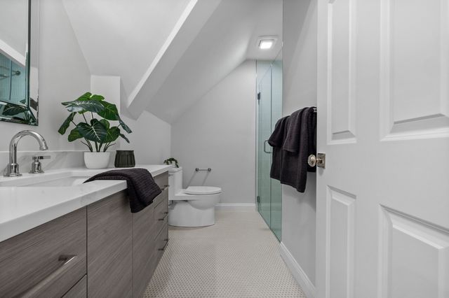 200 Fayette 1, Watertown, MA 02472
