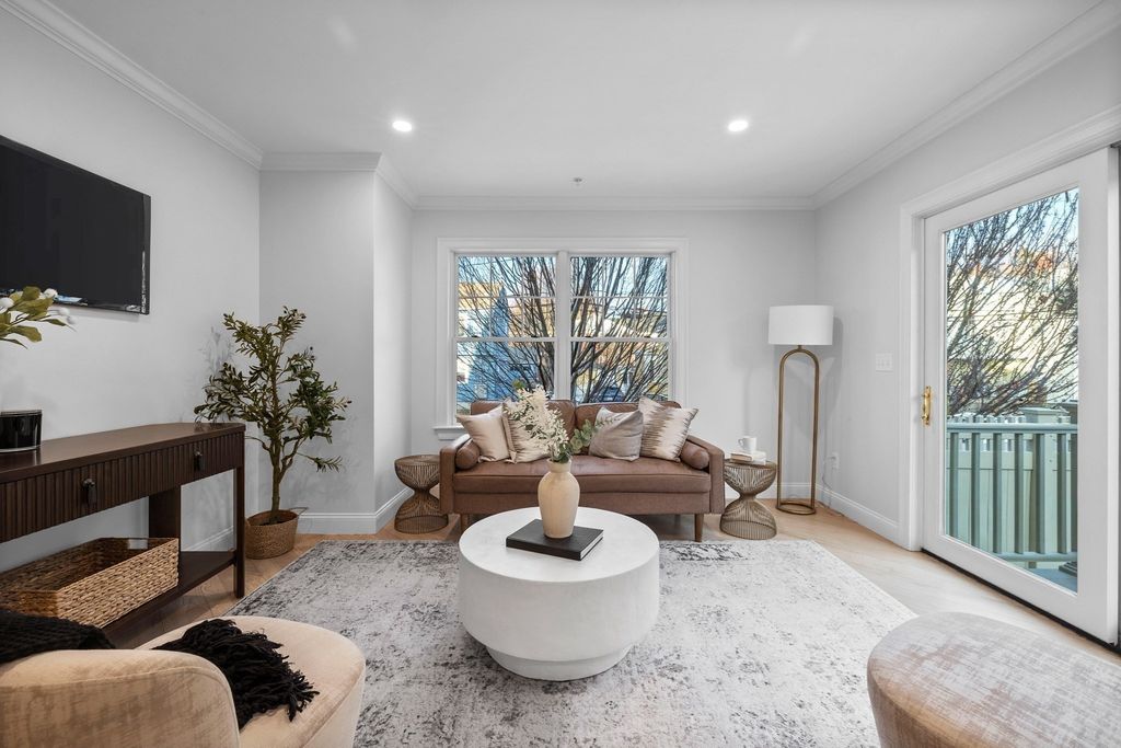 200 Fayette 1, Watertown, MA 02472
