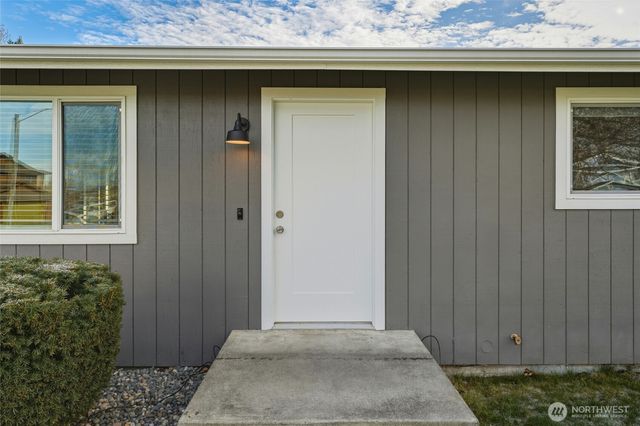 1266 SE Independence Drive, College Place, WA 99324