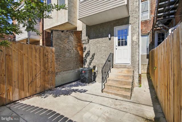 2938 POPLAR ST, Philadelphia, PA 19130