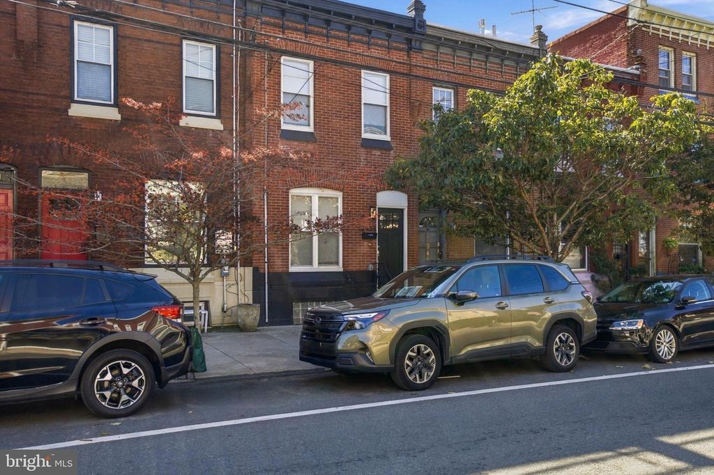 2938 POPLAR ST, Philadelphia, PA 19130