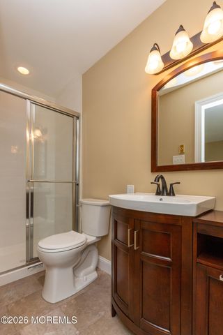 598B Lake Point Drive, Lakewood, NJ 08701
