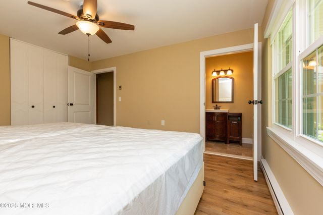 598B Lake Point Drive, Lakewood, NJ 08701