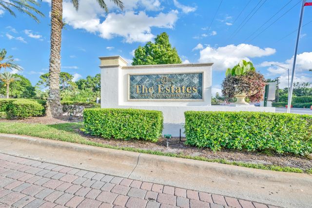 343 SE Rogers Court, Stuart, FL 34994