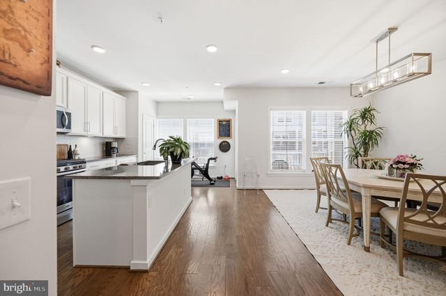 10723 VIOGNIER TER, Fairfax, VA 22030