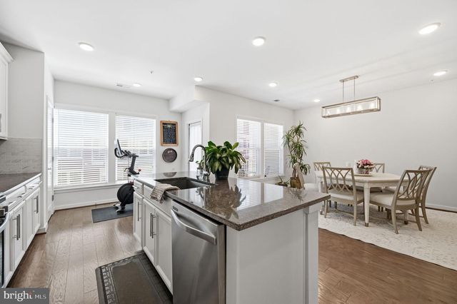 10723 VIOGNIER TER, Fairfax, VA 22030