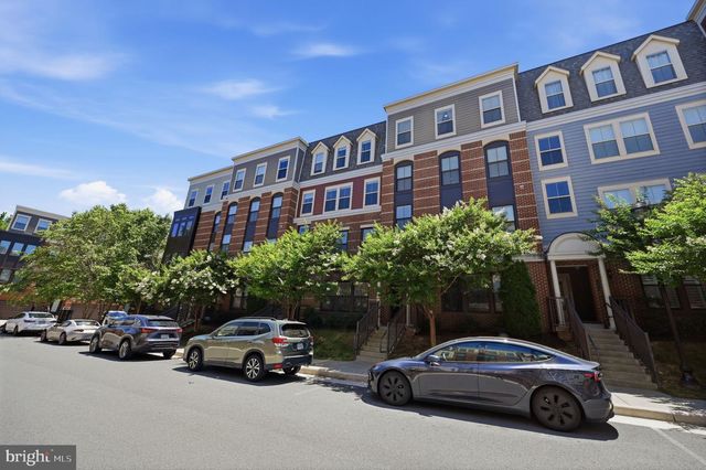 10723 VIOGNIER TER, Fairfax, VA 22030