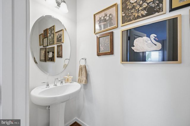 10723 VIOGNIER TER, Fairfax, VA 22030