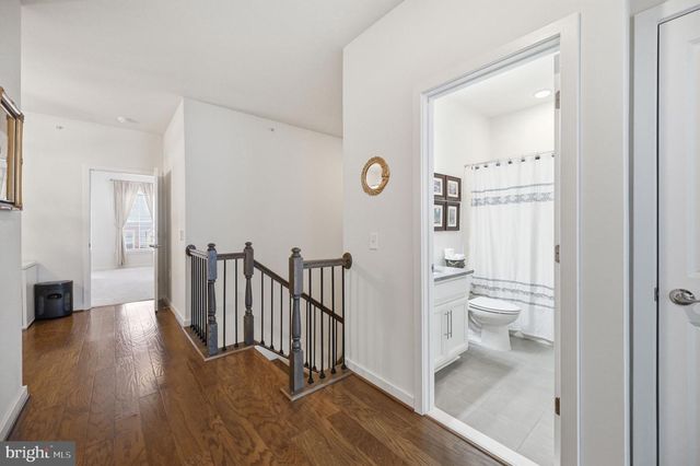 10723 VIOGNIER TER, Fairfax, VA 22030