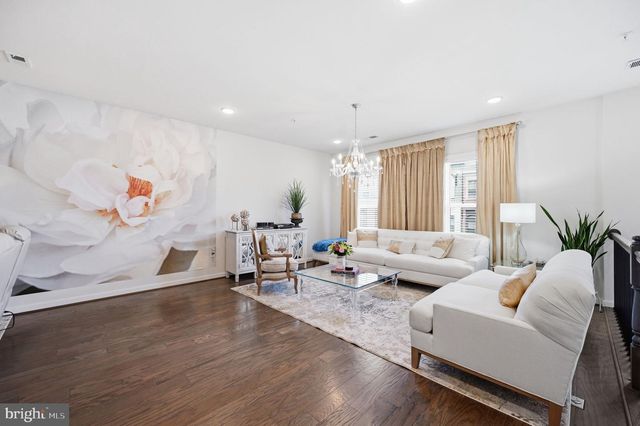 10723 VIOGNIER TER, Fairfax, VA 22030