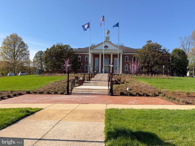 10723 VIOGNIER TER, Fairfax, VA 22030