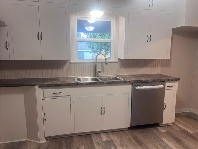 620 Koehl Street, Wharton, TX 77488