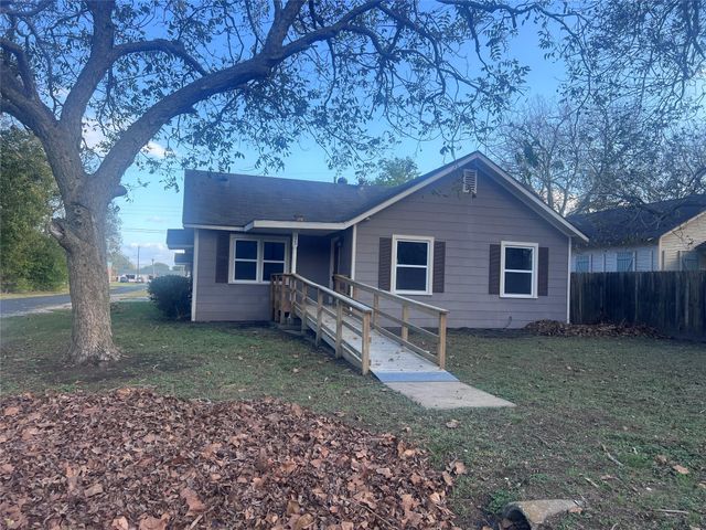 620 Koehl Street, Wharton, TX 77488