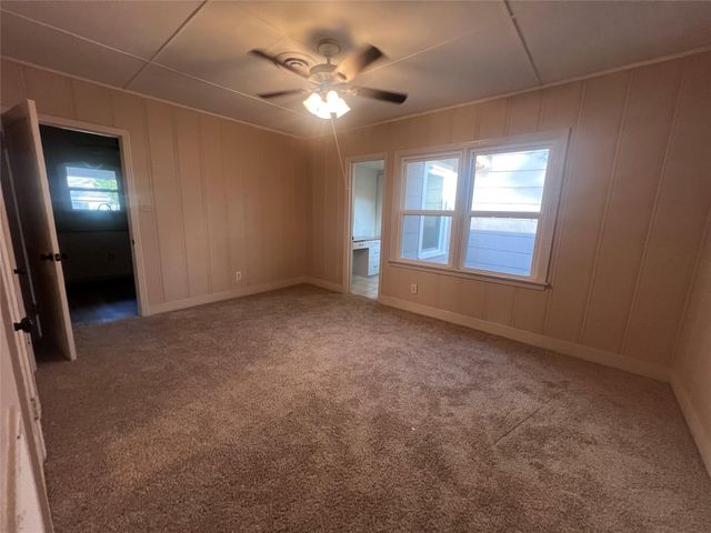 620 Koehl Street, Wharton, TX 77488