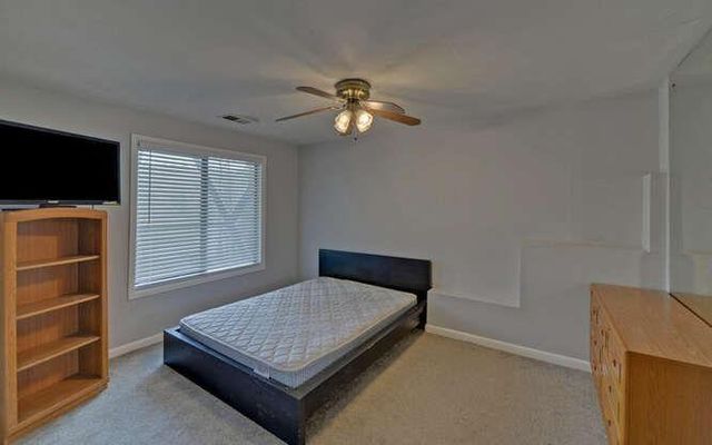 390 Colony Cove, Alpharetta, GA 30022