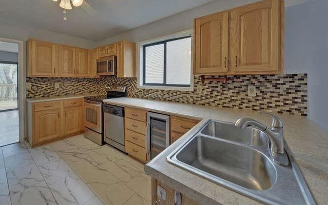 390 Colony Cove, Alpharetta, GA 30022