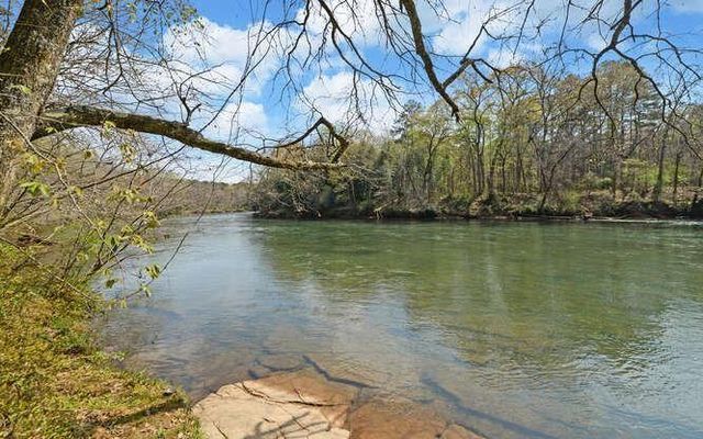 390 Colony Cove, Alpharetta, GA 30022