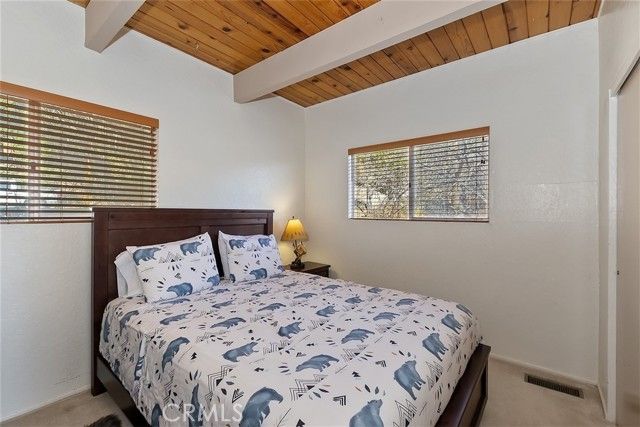 26561 Amador Lane, Lake Arrowhead, CA 92352