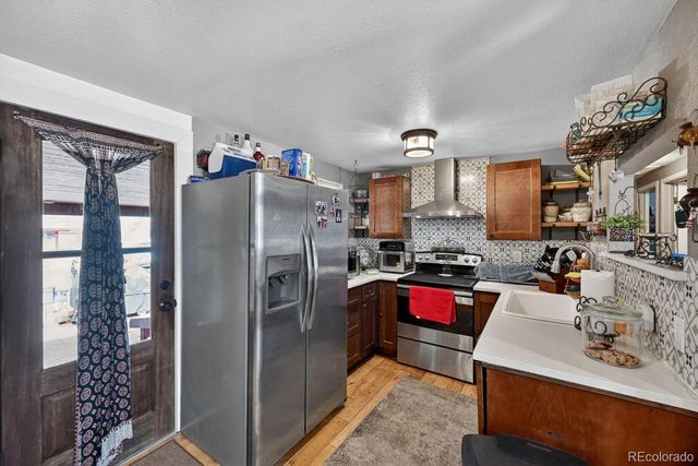 5961 E 81st Avenue, Dupont, CO 80024