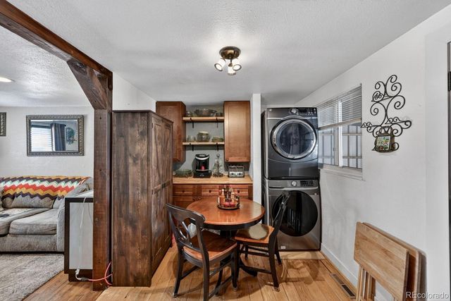 5961 E 81st Avenue, Dupont, CO 80024