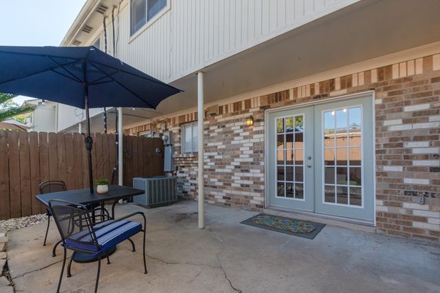 1505 Cedar Cove Street, La Porte, TX 77571