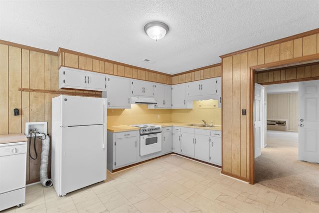 2905 Whites Bridge Dr., Georgetown, SC 29440