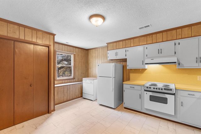 2905 Whites Bridge Dr., Georgetown, SC 29440