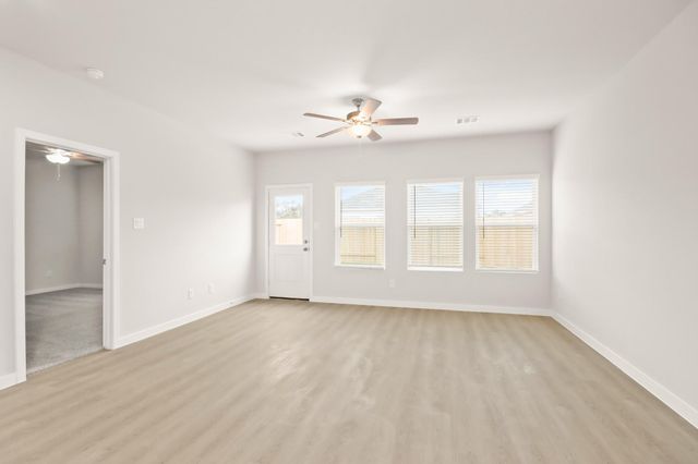 10714 Red Flagstone Drive, Conroe, TX 77306