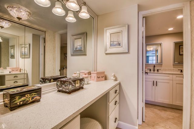 3460 S Ocean Boulevard 612, Palm Beach, FL 33480