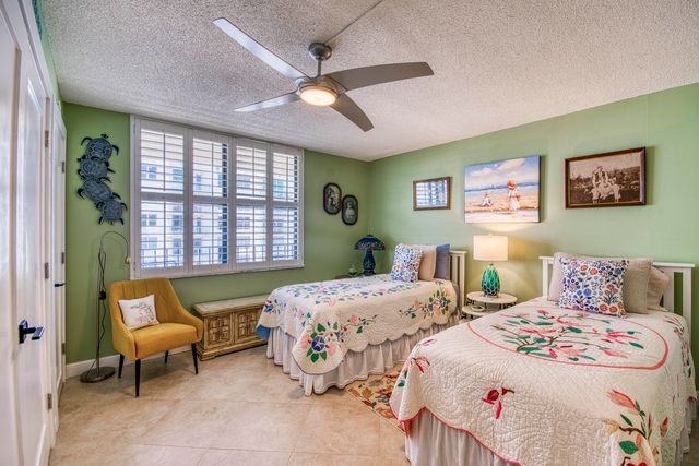 3460 S Ocean Boulevard 612, Palm Beach, FL 33480