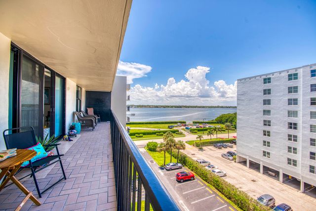3460 S Ocean Boulevard 612, Palm Beach, FL 33480
