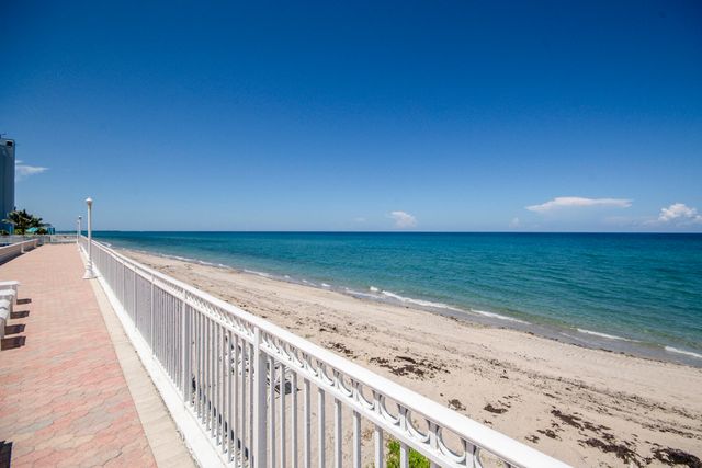 3460 S Ocean Boulevard 612, Palm Beach, FL 33480