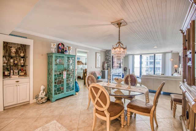 3460 S Ocean Boulevard 612, Palm Beach, FL 33480