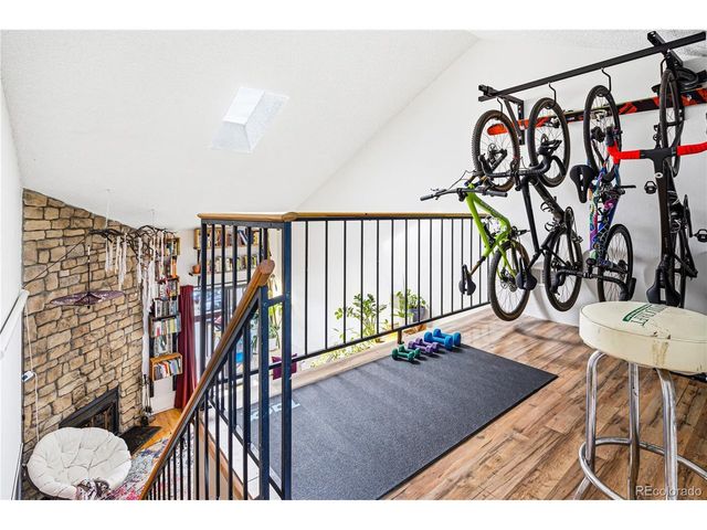 318 Wright St 302, Lakewood, CO 80228