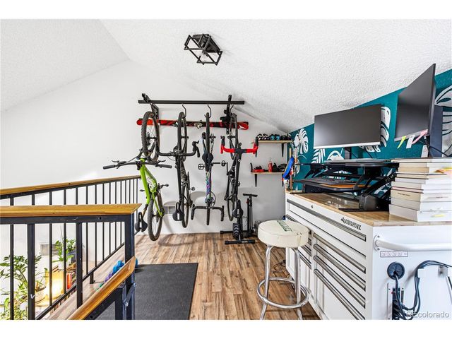 318 Wright St 302, Lakewood, CO 80228