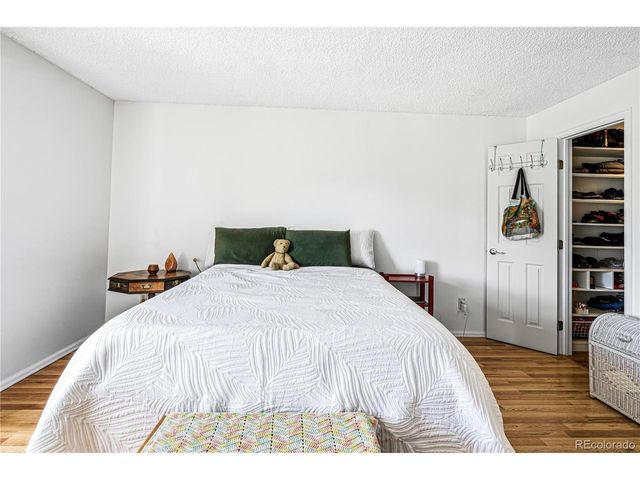 318 Wright St 302, Lakewood, CO 80228