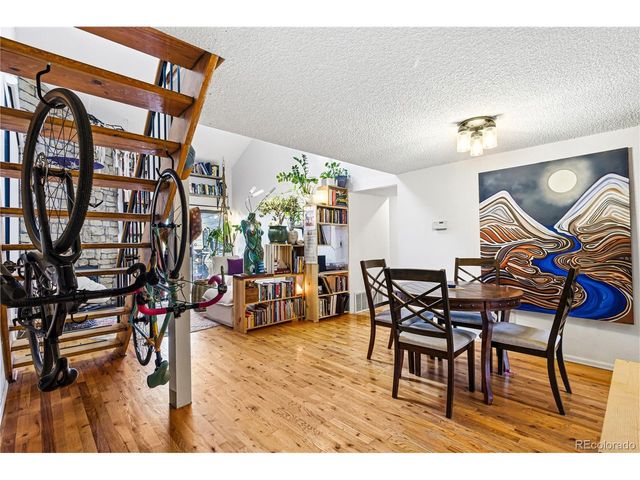 318 Wright St 302, Lakewood, CO 80228