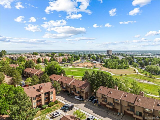 318 Wright St 302, Lakewood, CO 80228